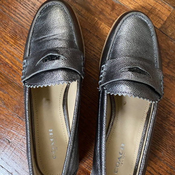 Shoes - Picture 3 of 3